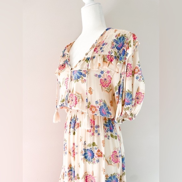 New Spell Floral Boho Maxi dress SZ XS Cream Cottage - Picture 14 of 16